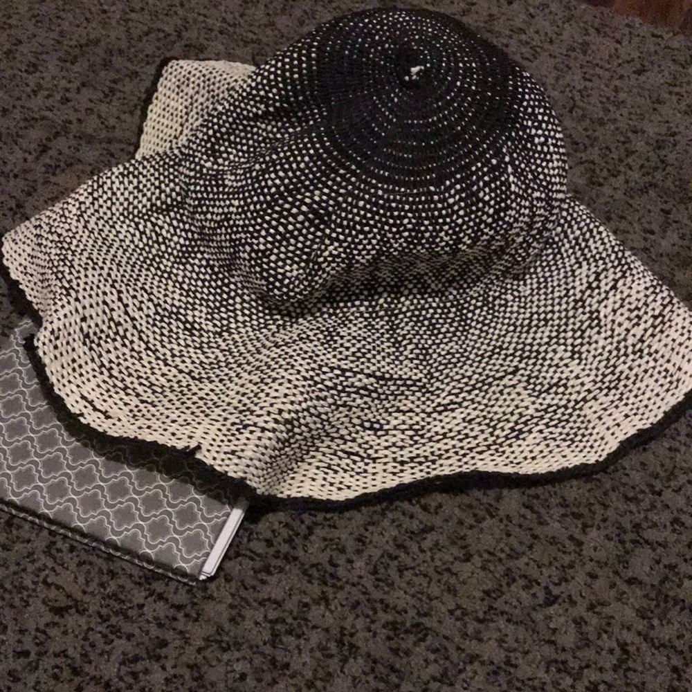 Sun hat